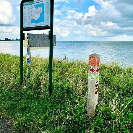 Oosterleek Отель типа 