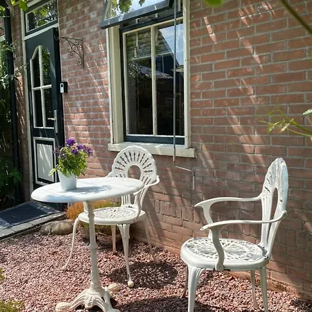 Oosterleek Bed & Breakfast Oosterleek